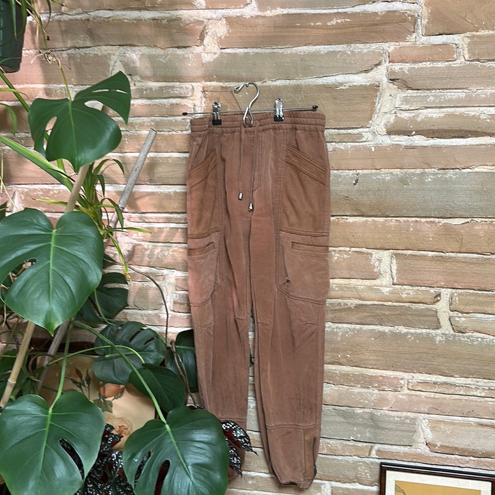 PILCRO Elastic Waist Joggers